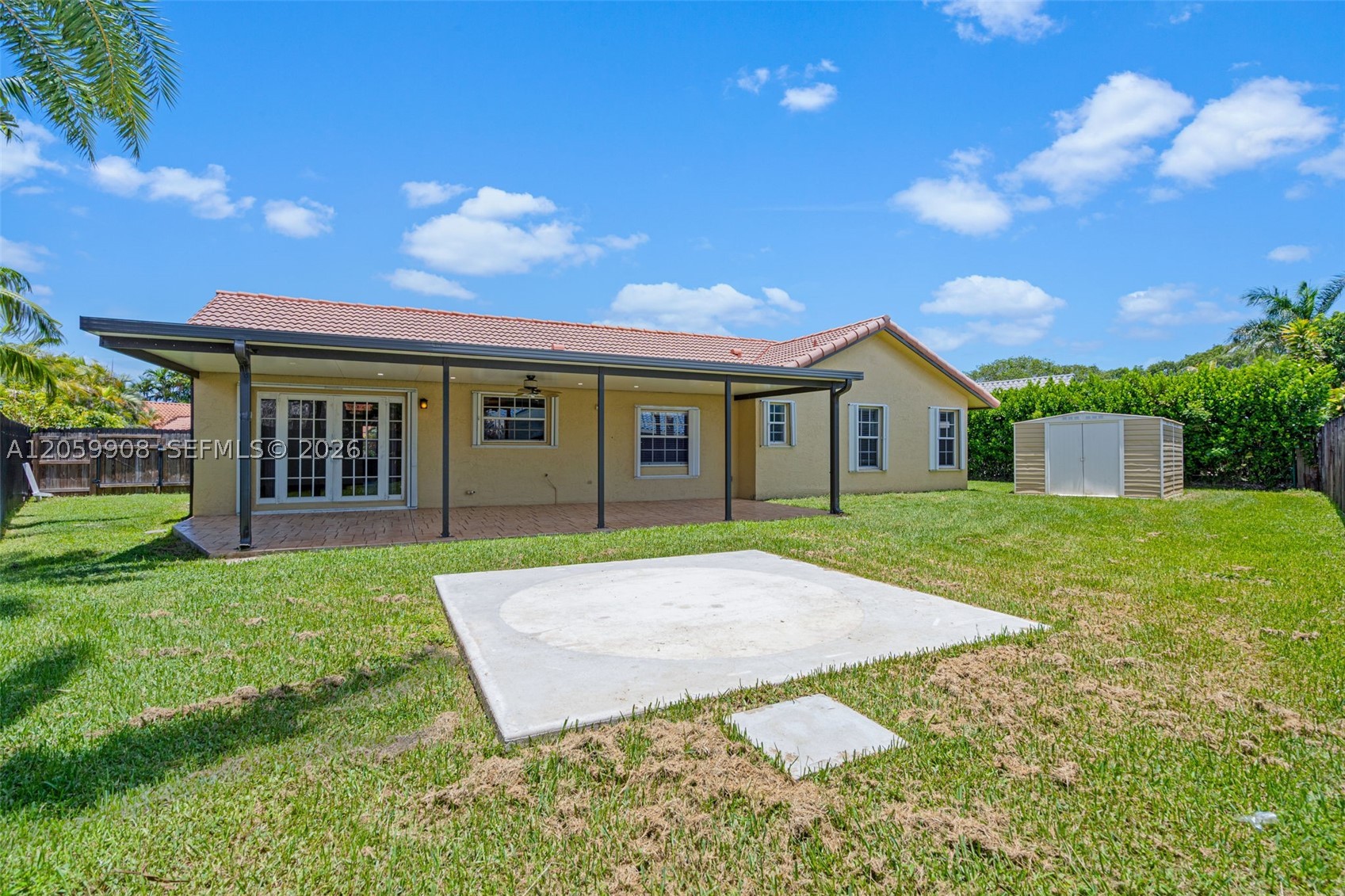 BIRD LAKES NORTH SEC 1 - Residential