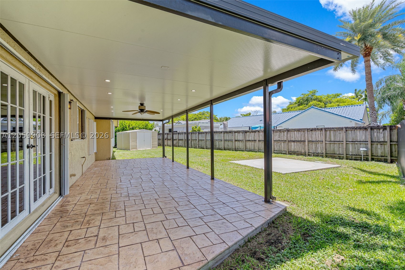 BIRD LAKES NORTH SEC 1 - Residential