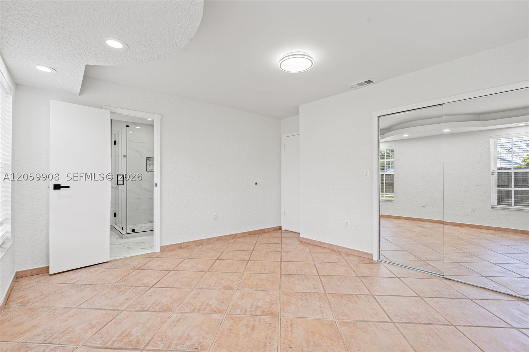 BIRD LAKES NORTH SEC 1 - Residential