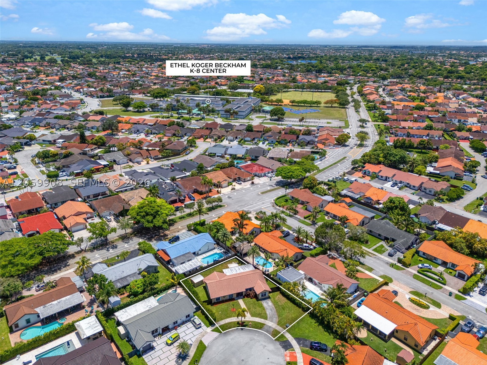 BIRD LAKES NORTH SEC 1 - Residential