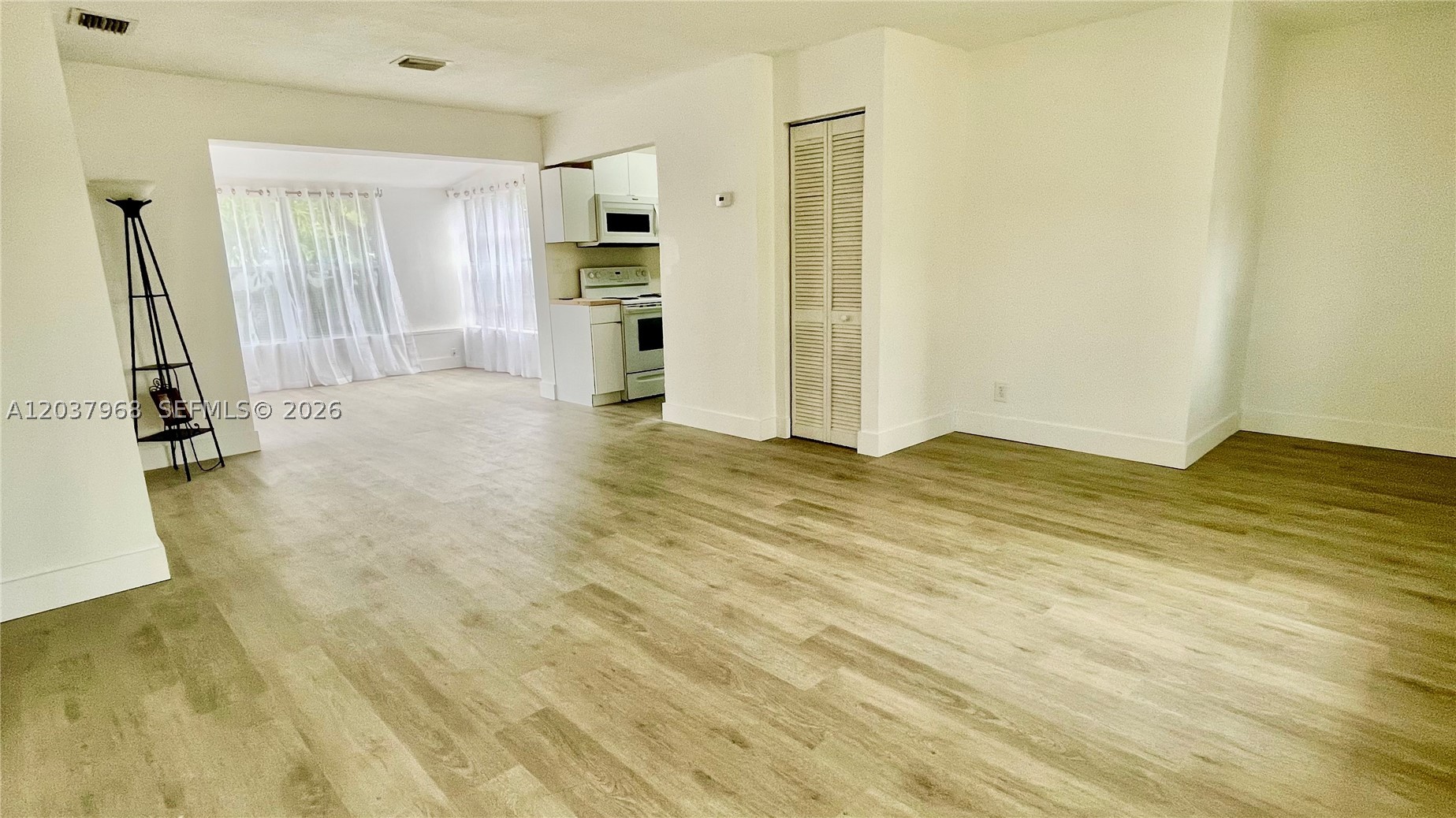 NEW BROWARDALE 1ST ADD - Residential