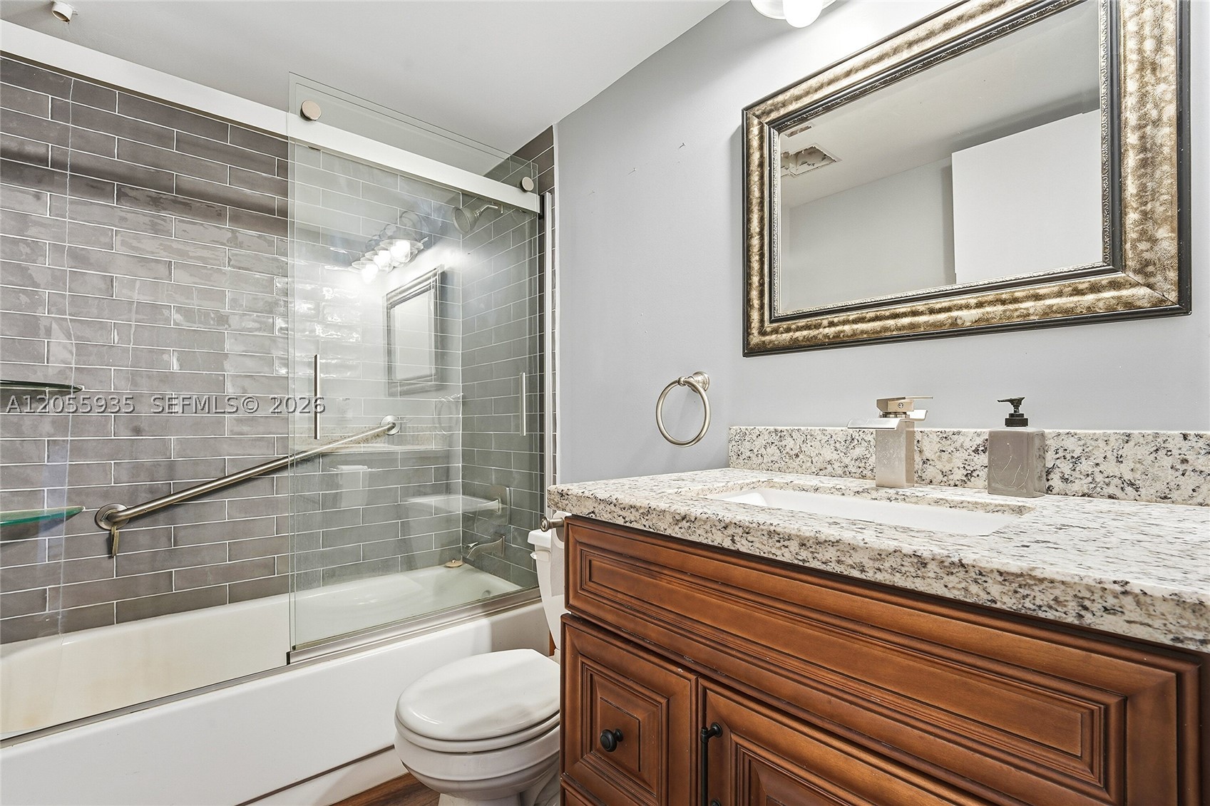 KINGSLEY AT CENTURY VILLA - Residential