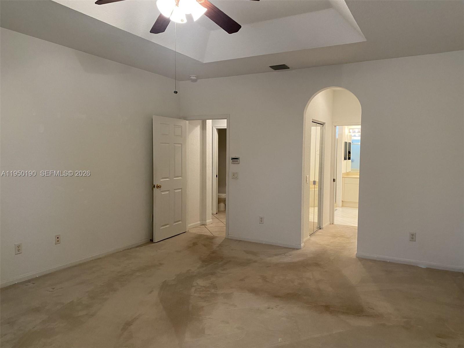 MARIPOSA POINTE AT WESTON - Residential