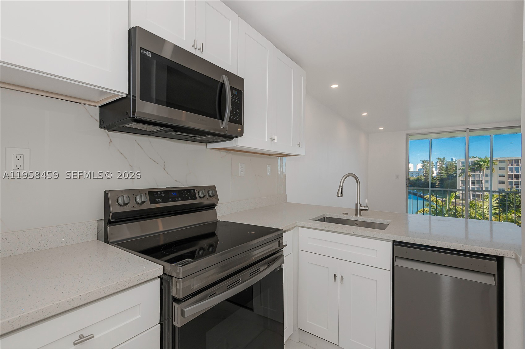 POINT EAST SEC II CONDO - Residential