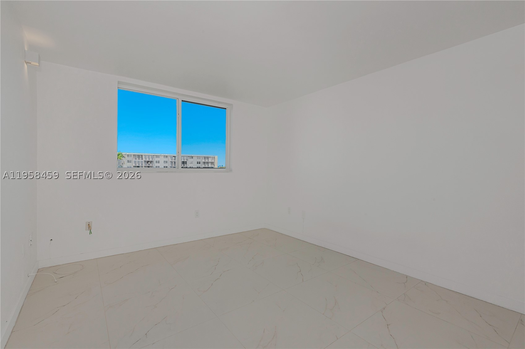 POINT EAST SEC II CONDO - Residential