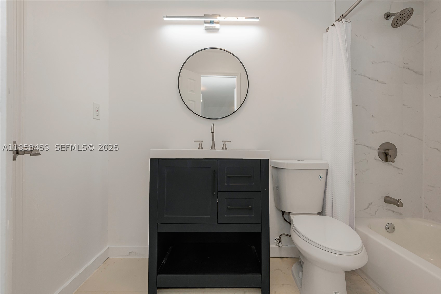 POINT EAST SEC II CONDO - Residential
