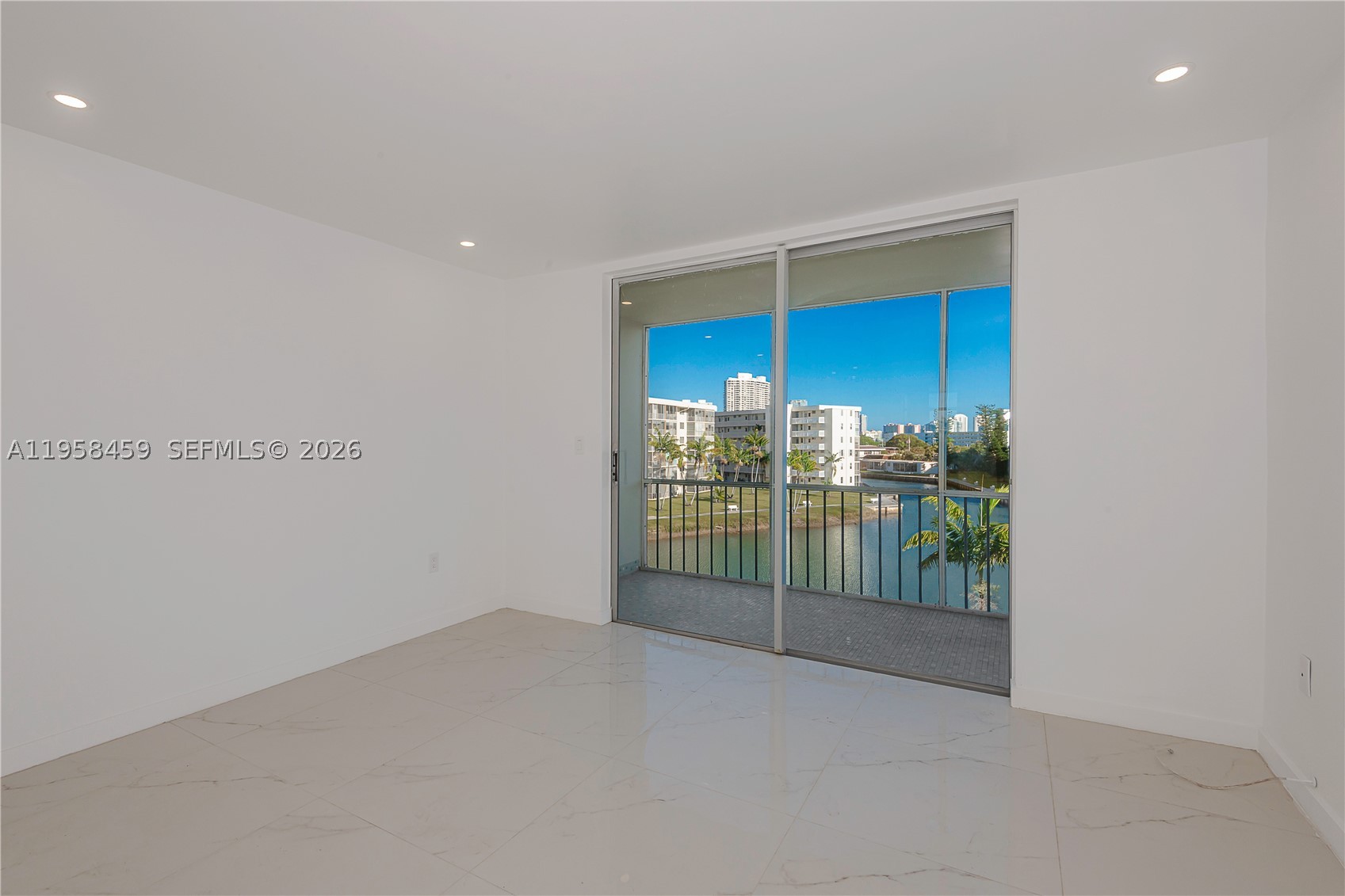 POINT EAST SEC II CONDO - Residential
