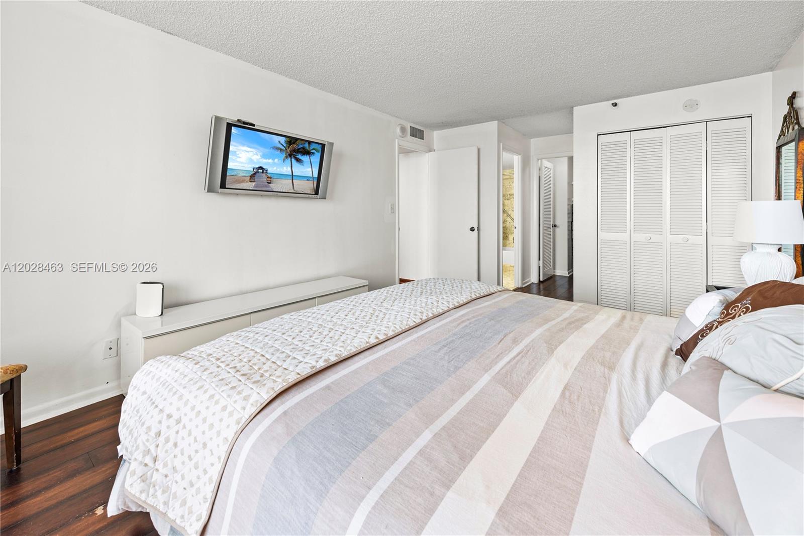 CLUB ATLANTIS CONDO - Residential Lease