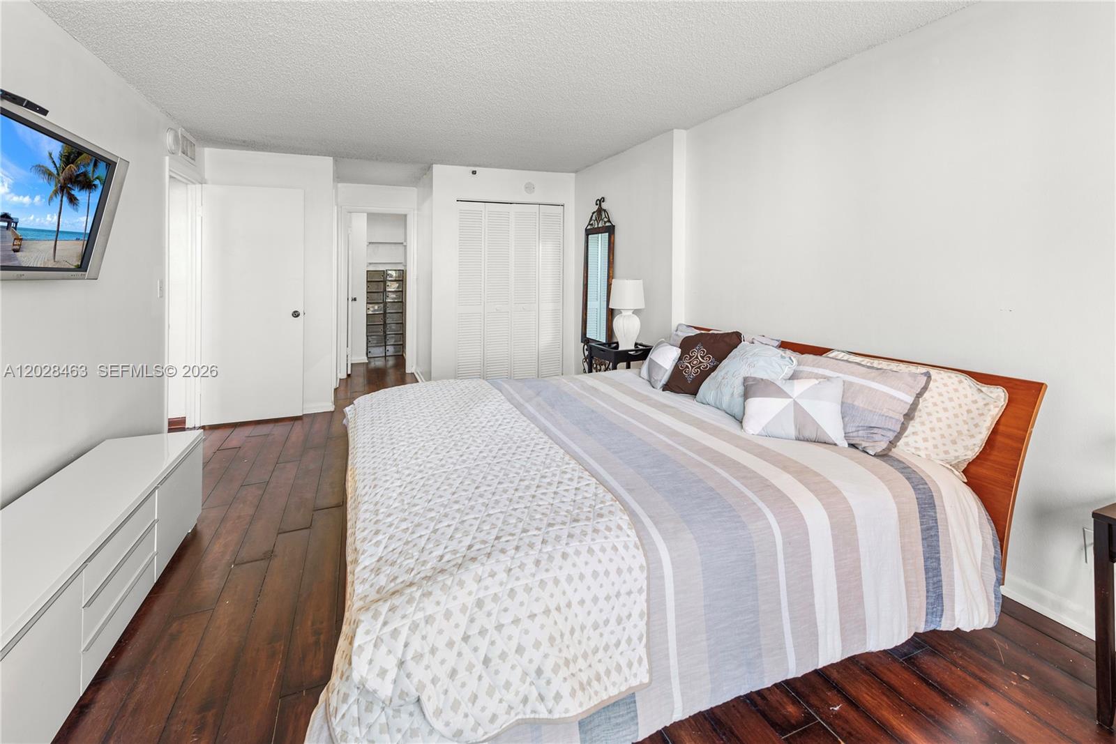 CLUB ATLANTIS CONDO - Residential Lease