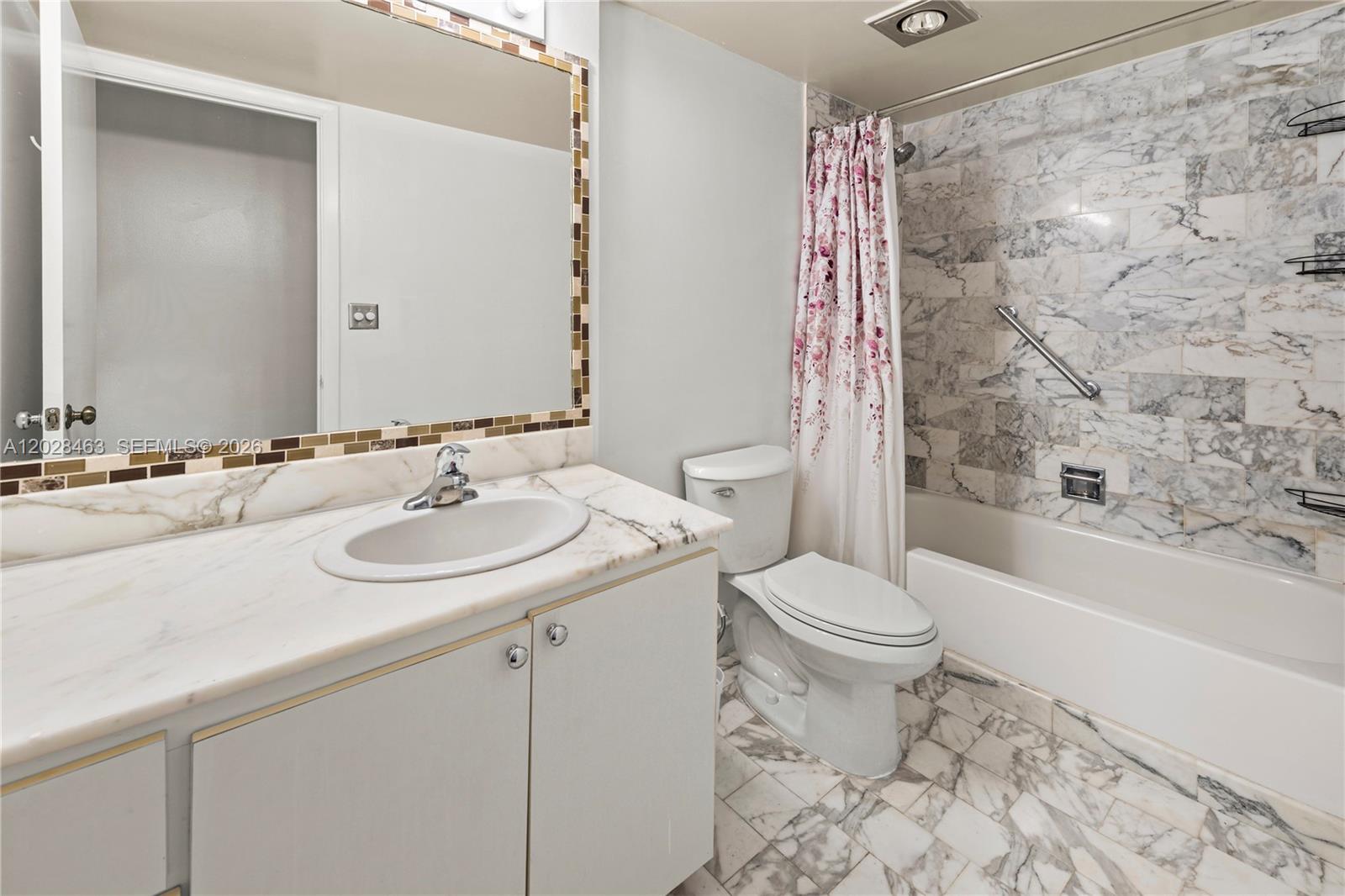 CLUB ATLANTIS CONDO - Residential Lease