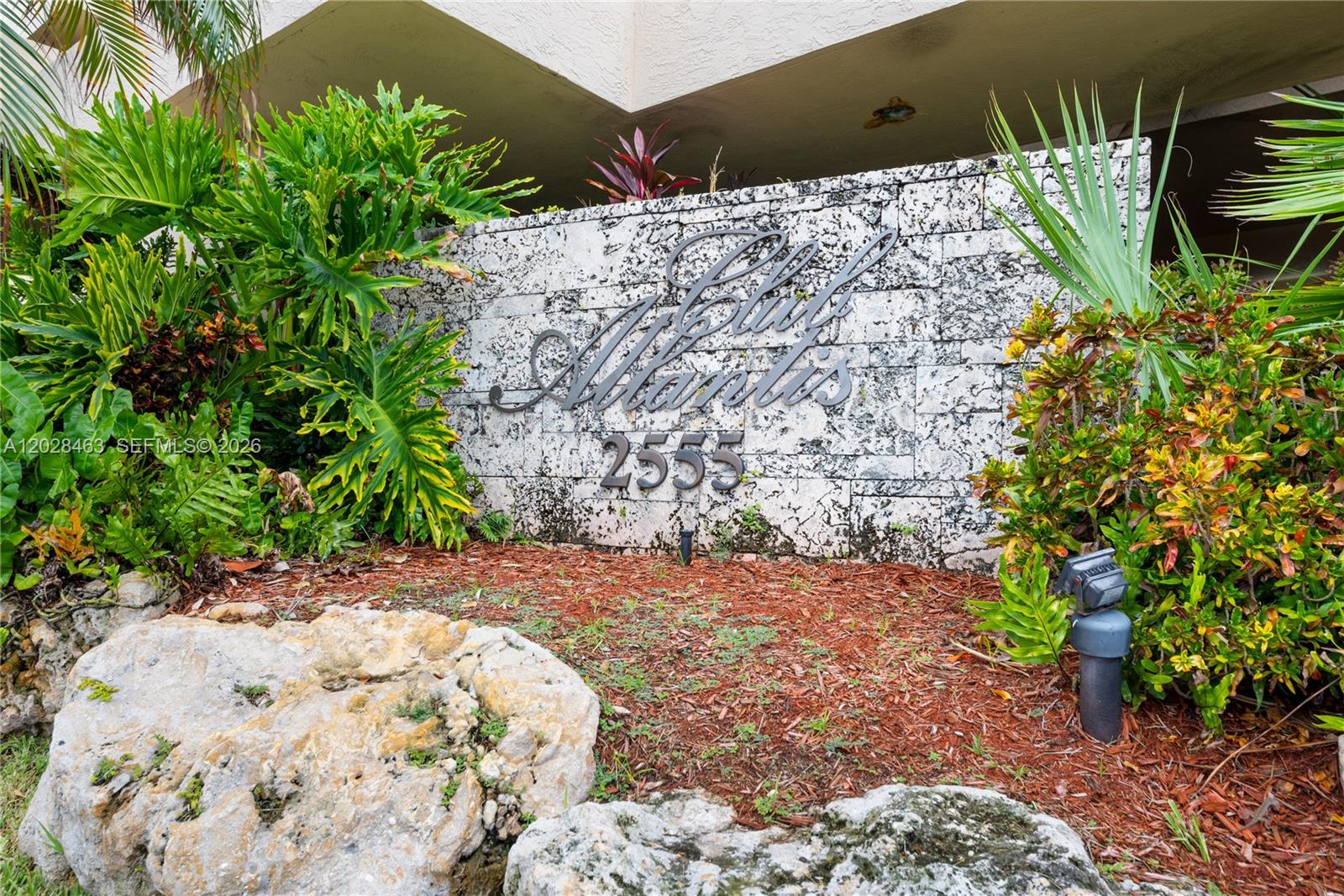 CLUB ATLANTIS CONDO - Residential Lease
