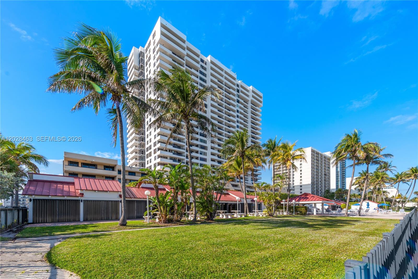CLUB ATLANTIS CONDO - Residential Lease