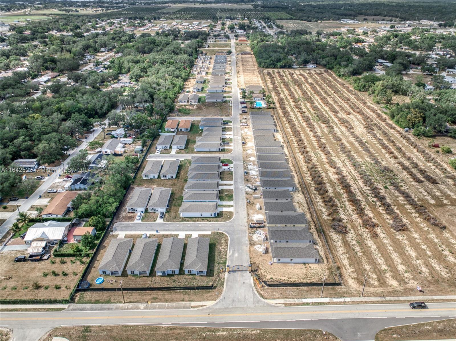 Las Villas at Kenilworth - Residential