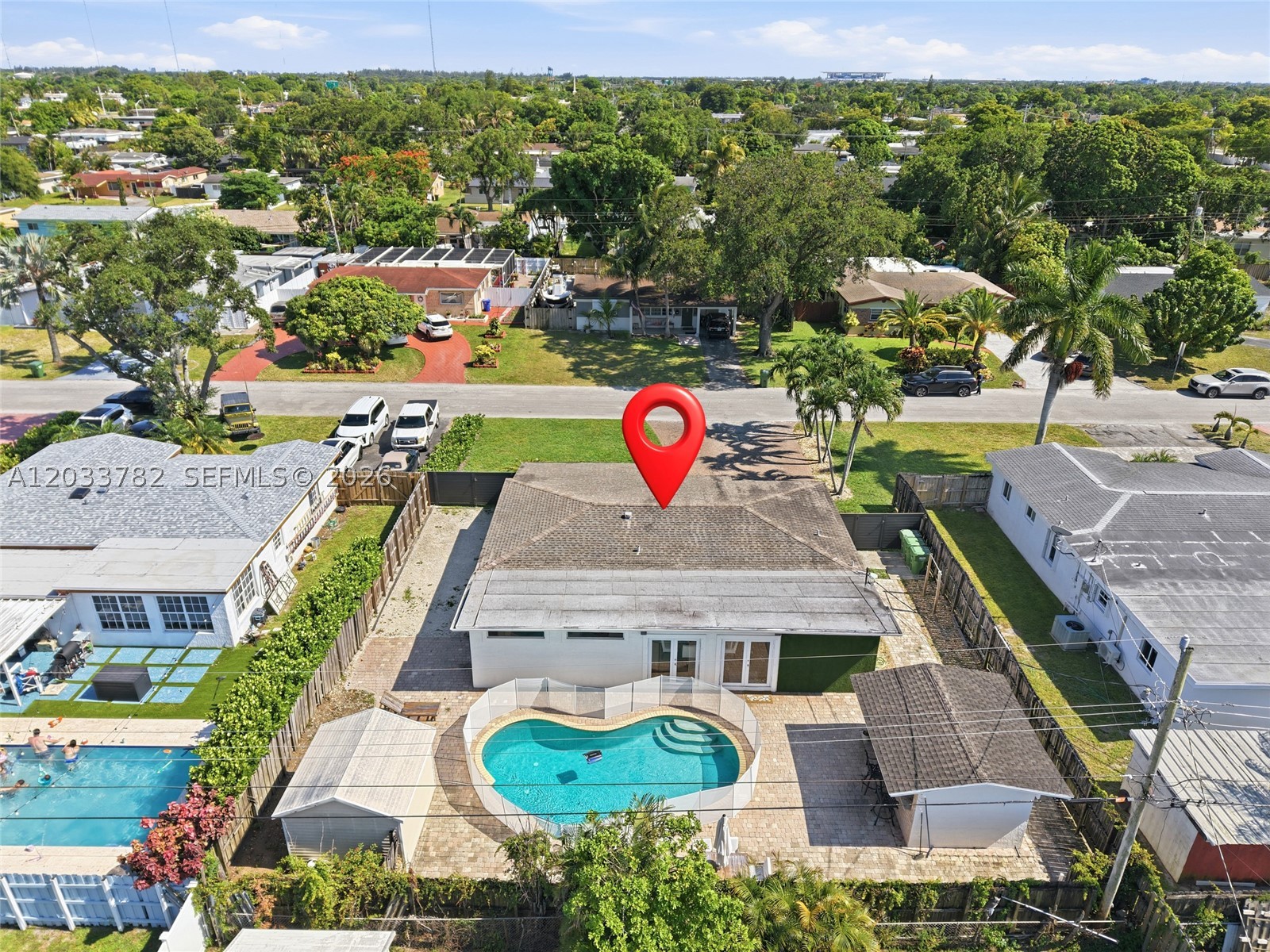 PEMBROKE RANCHES - Residential