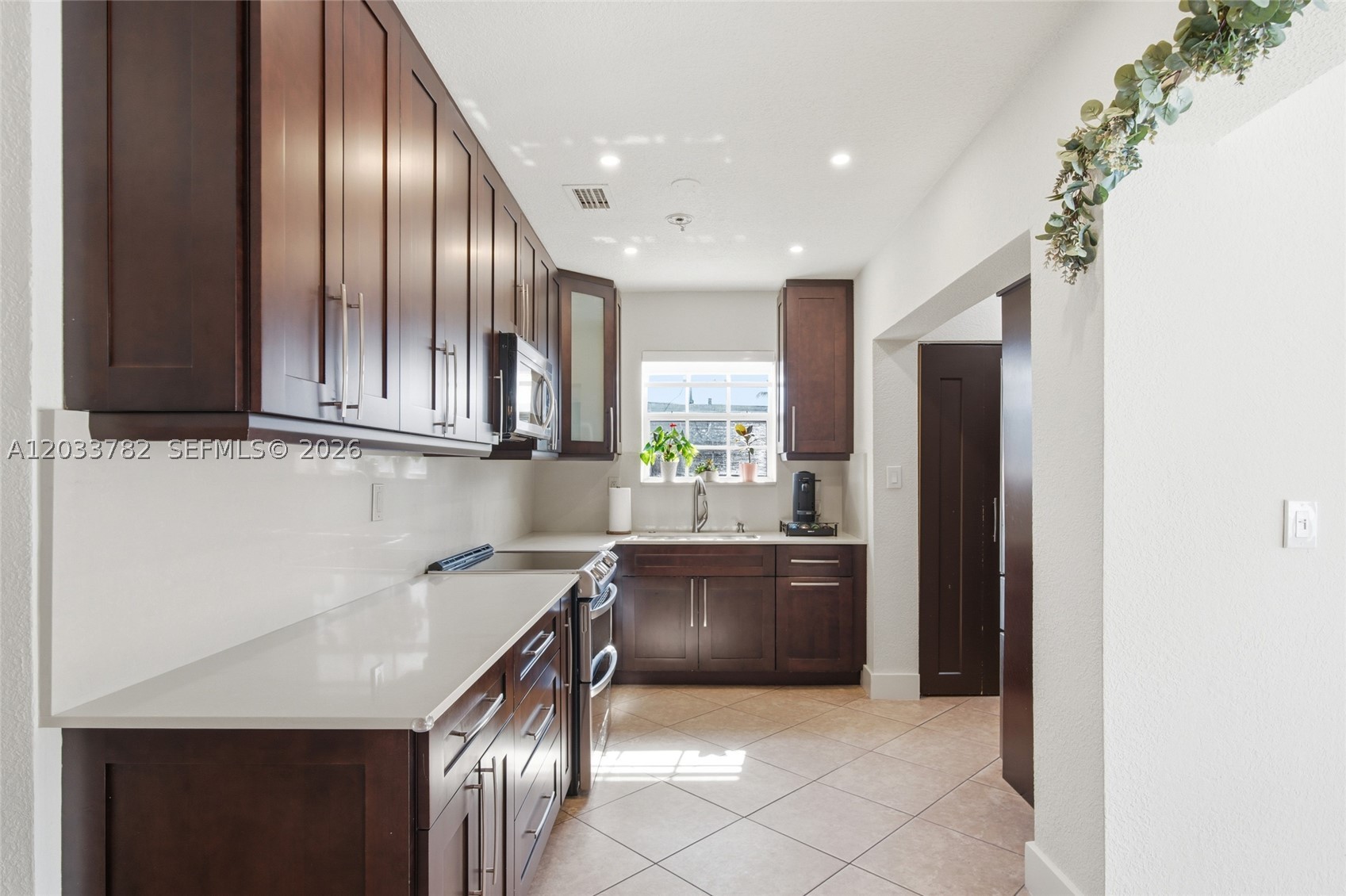 PEMBROKE RANCHES - Residential