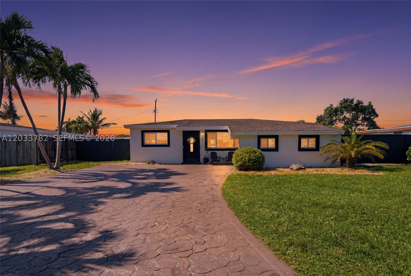 PEMBROKE RANCHES - Residential