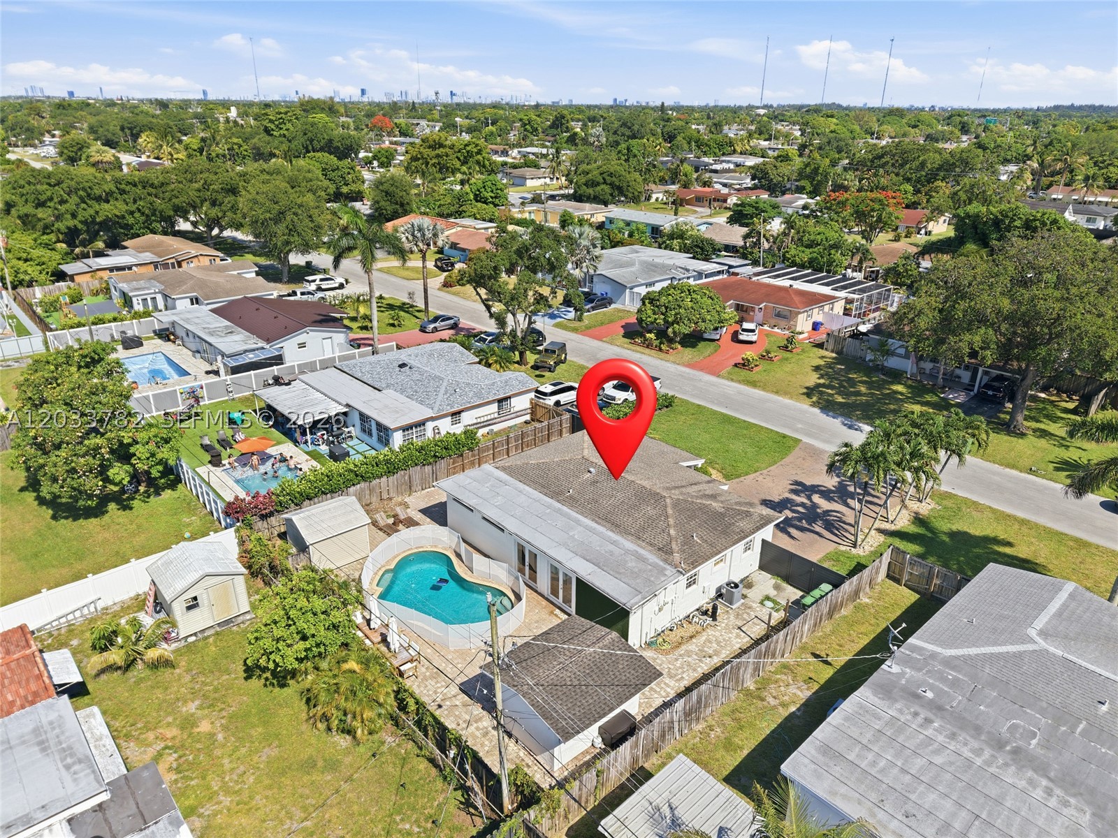 PEMBROKE RANCHES - Residential