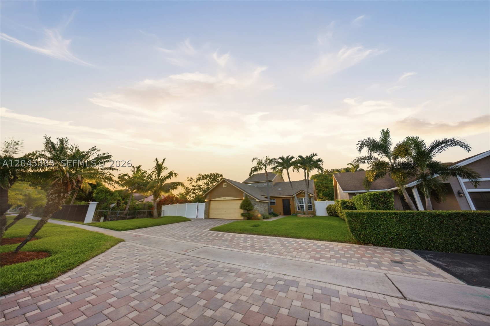 CITY OF LAUDERHILL SEC ONE - Residential