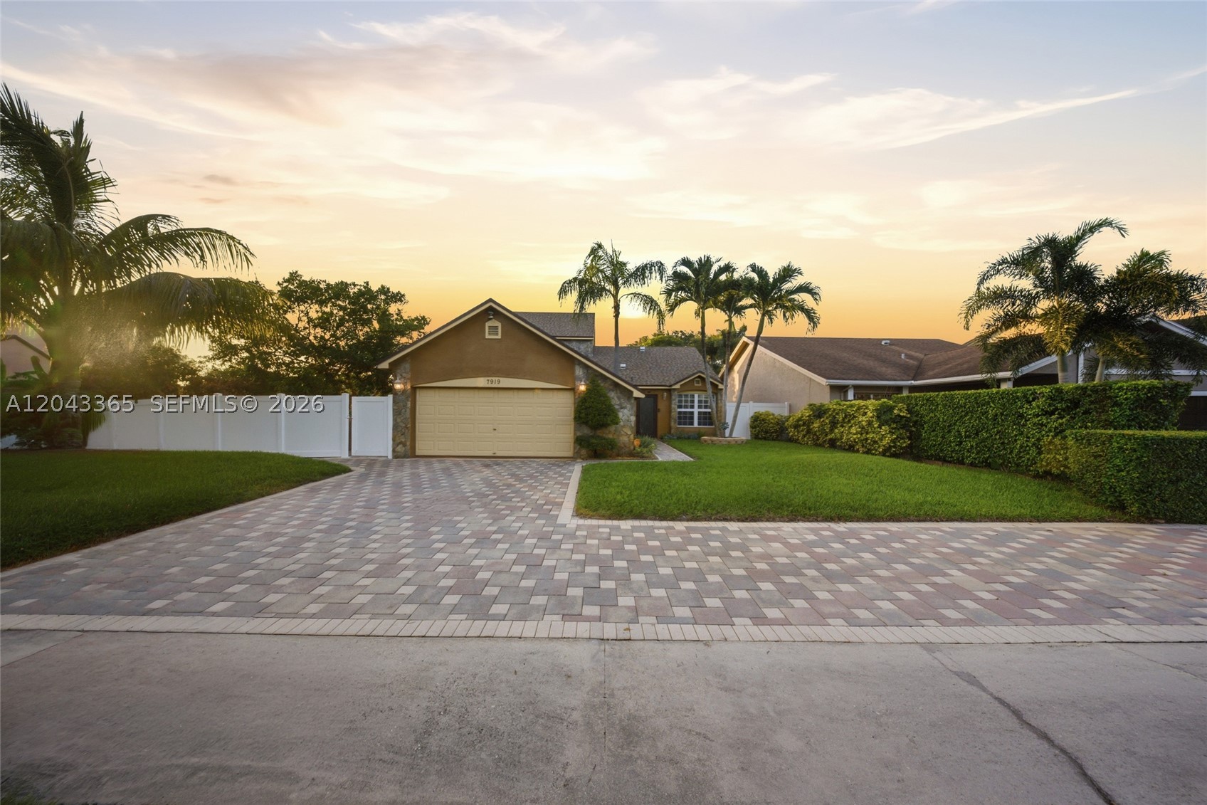CITY OF LAUDERHILL SEC ONE - Residential