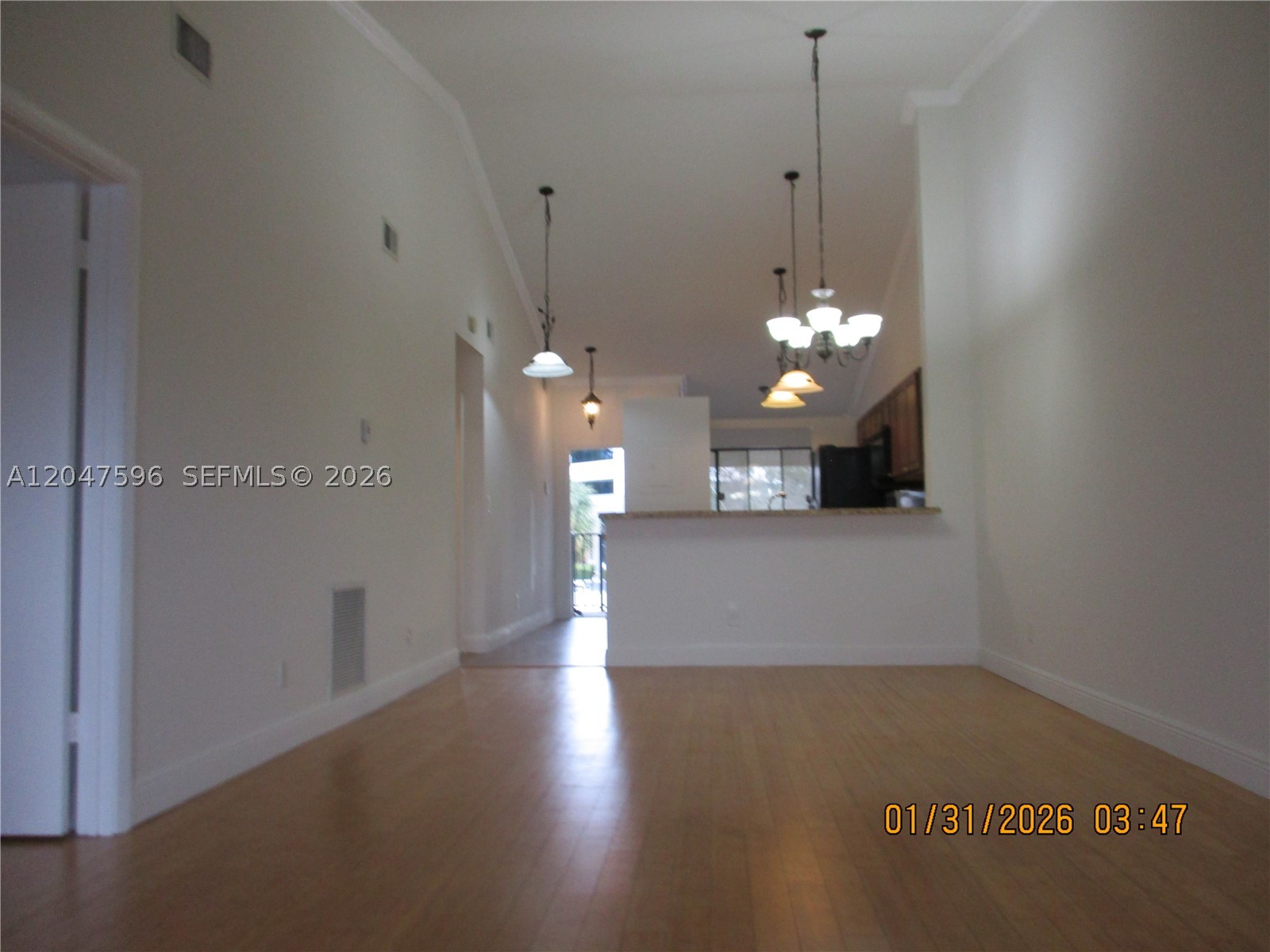 MIRA LAGO CONDO - Residential Lease