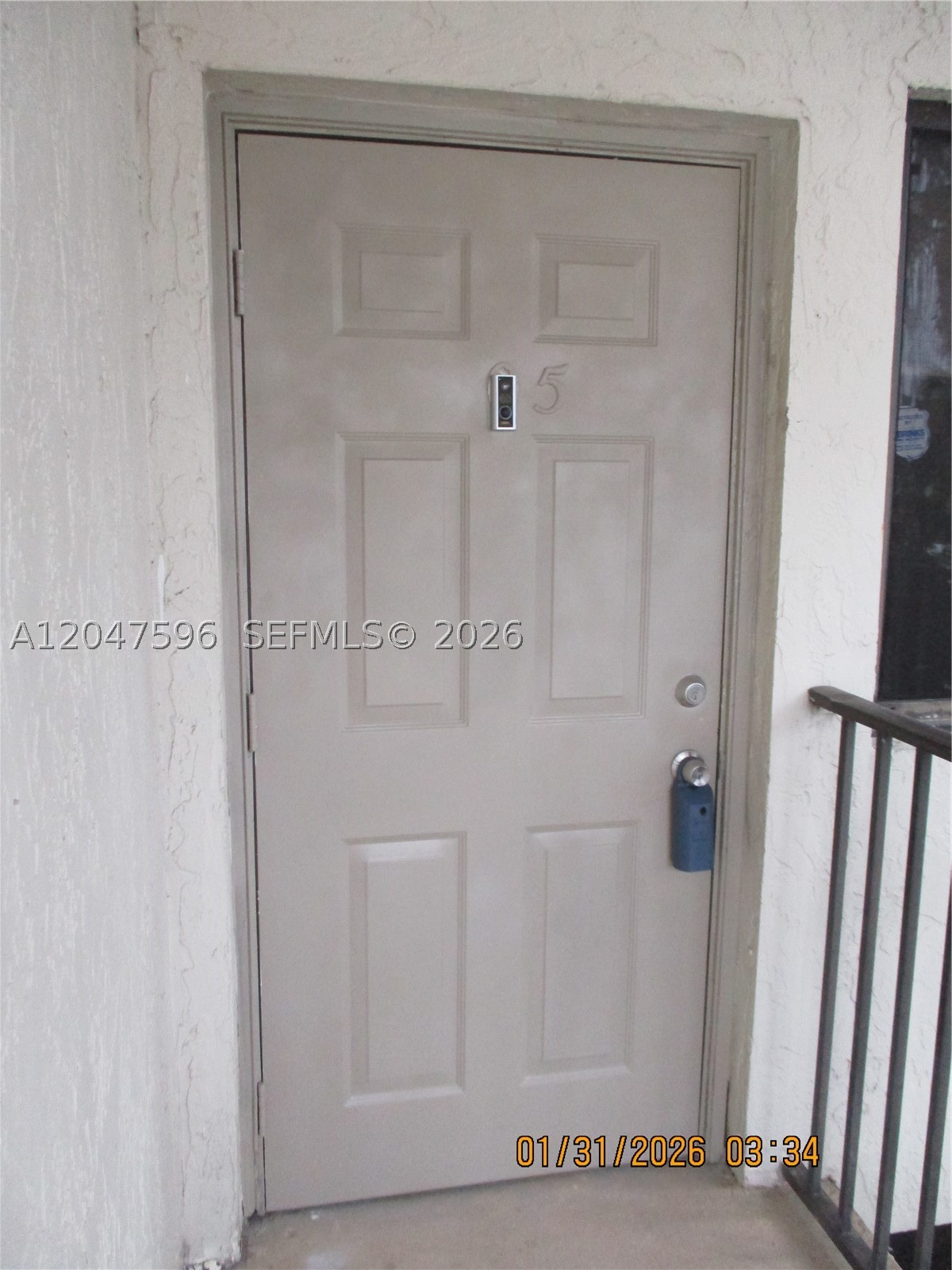 MIRA LAGO CONDO - Residential Lease