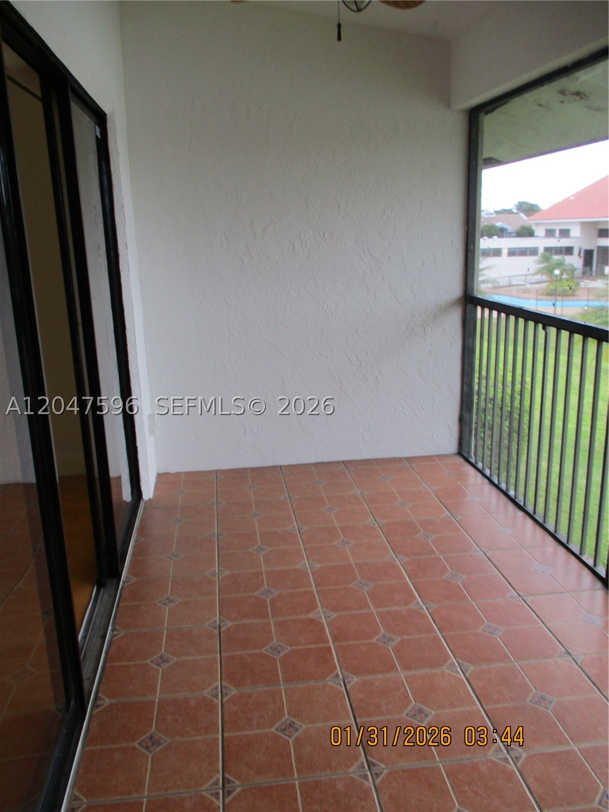 MIRA LAGO CONDO - Residential Lease