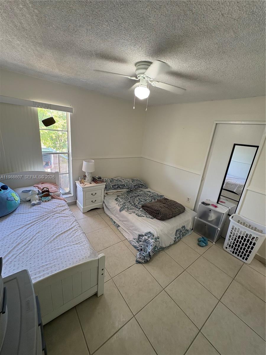 PALM-WEST GARDENS CONDO - Residential