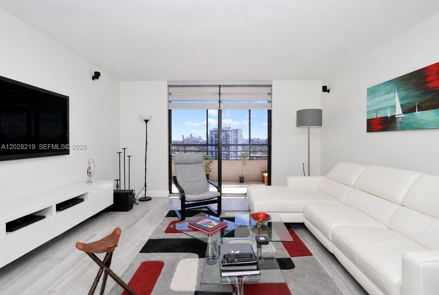 OLYMPUS CONDO PHASE - Residential