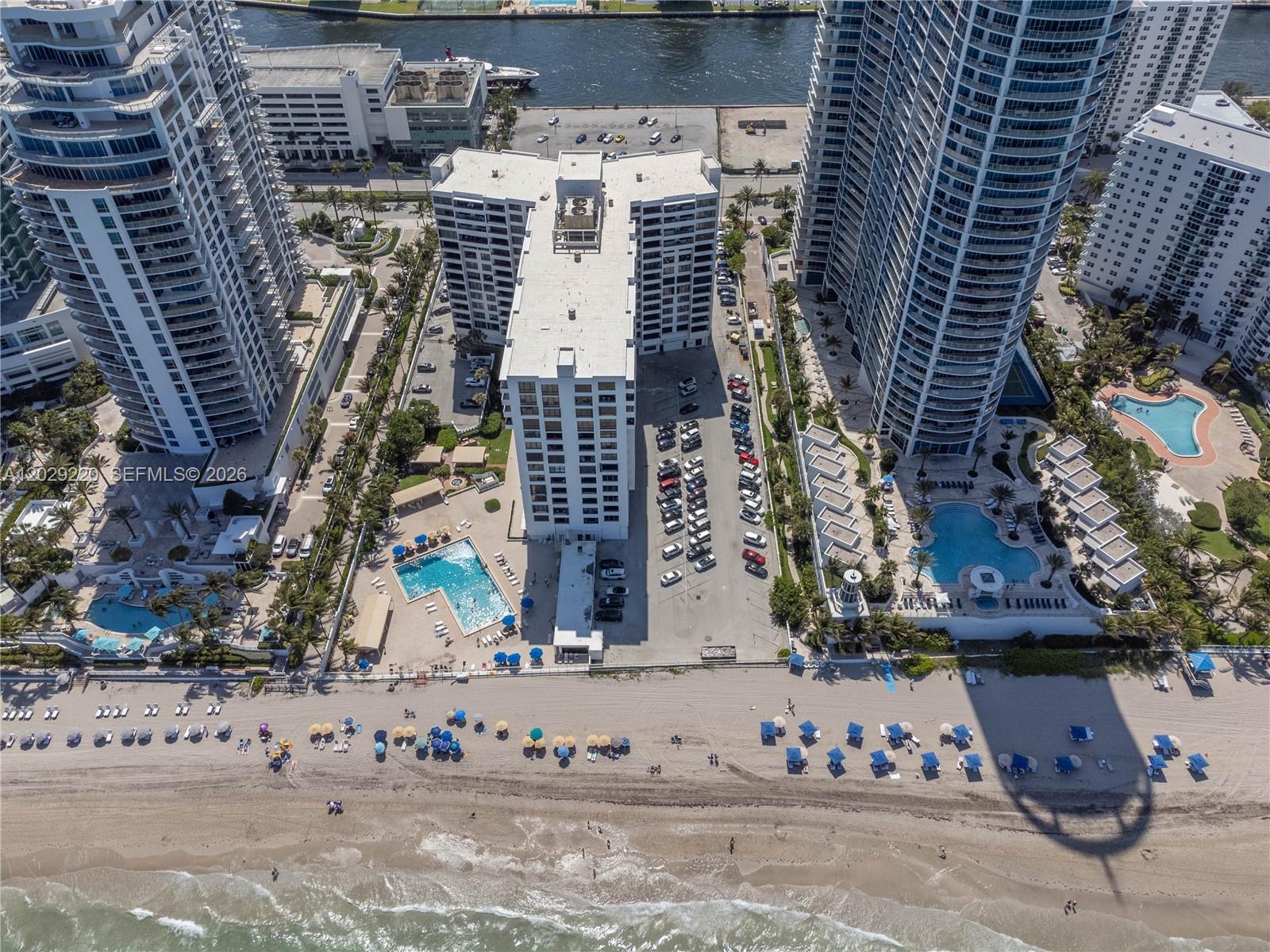 ALEXANDER TOWERS CONDO - Residential Lease
