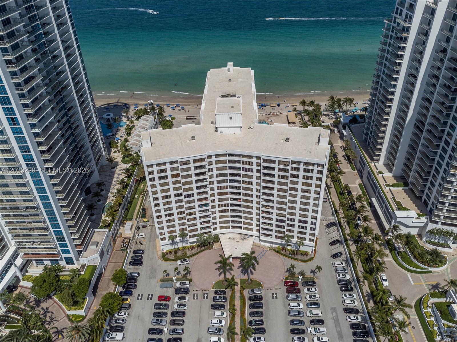 ALEXANDER TOWERS CONDO - Residential Lease