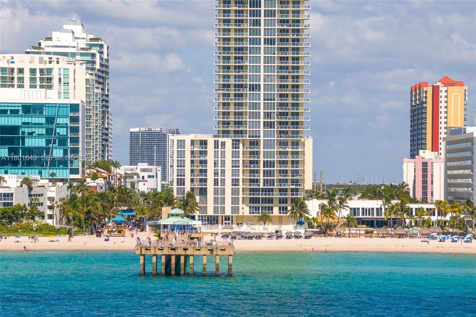 LA PERLA CONDO - Residential