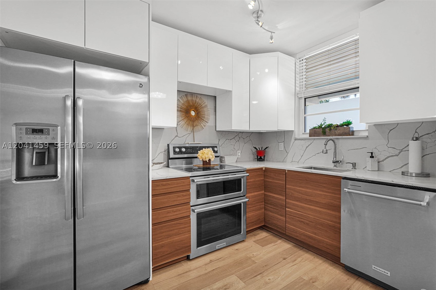 MAYFAIR ARMS CO-OP - Residential