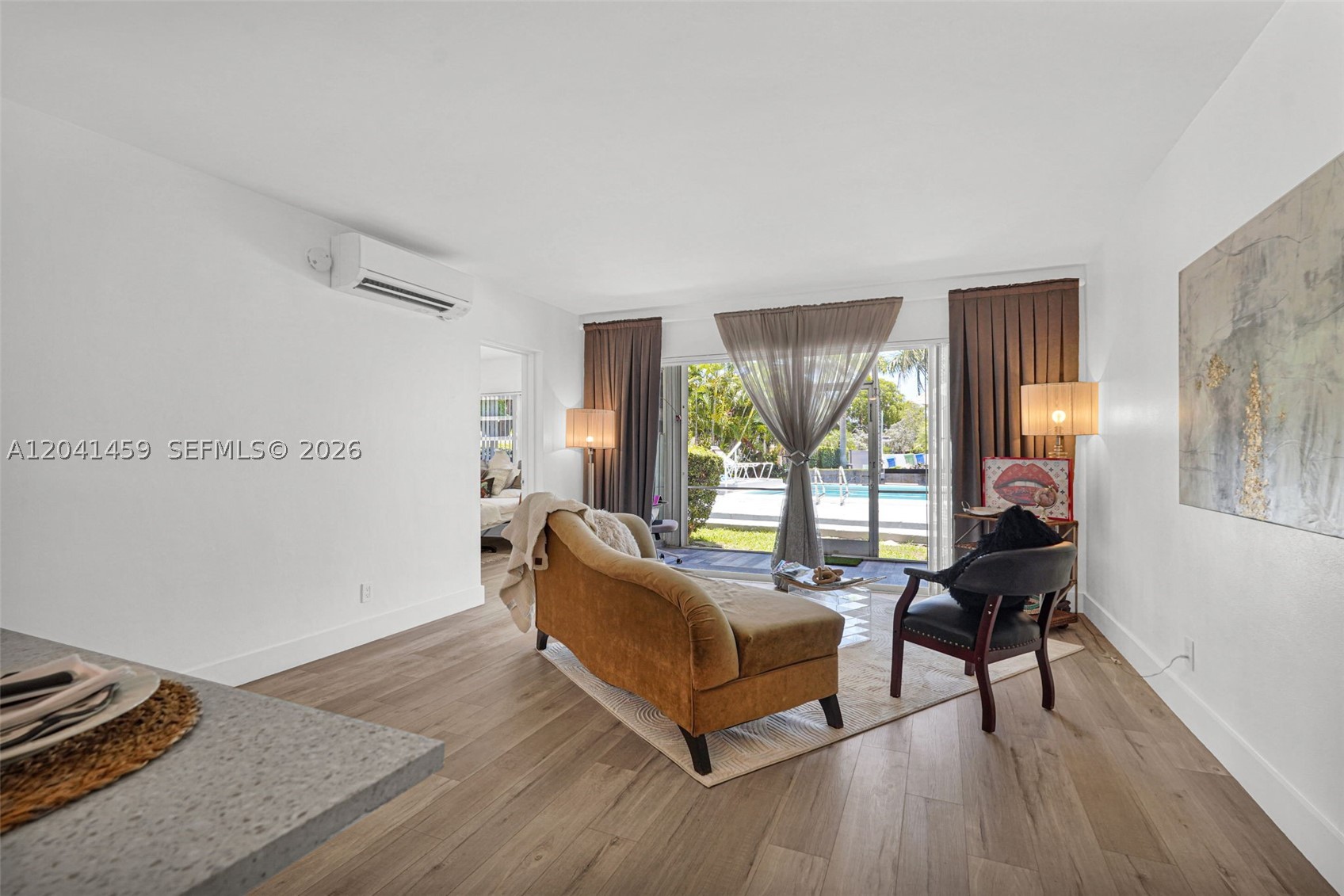 MAYFAIR ARMS CO-OP - Residential