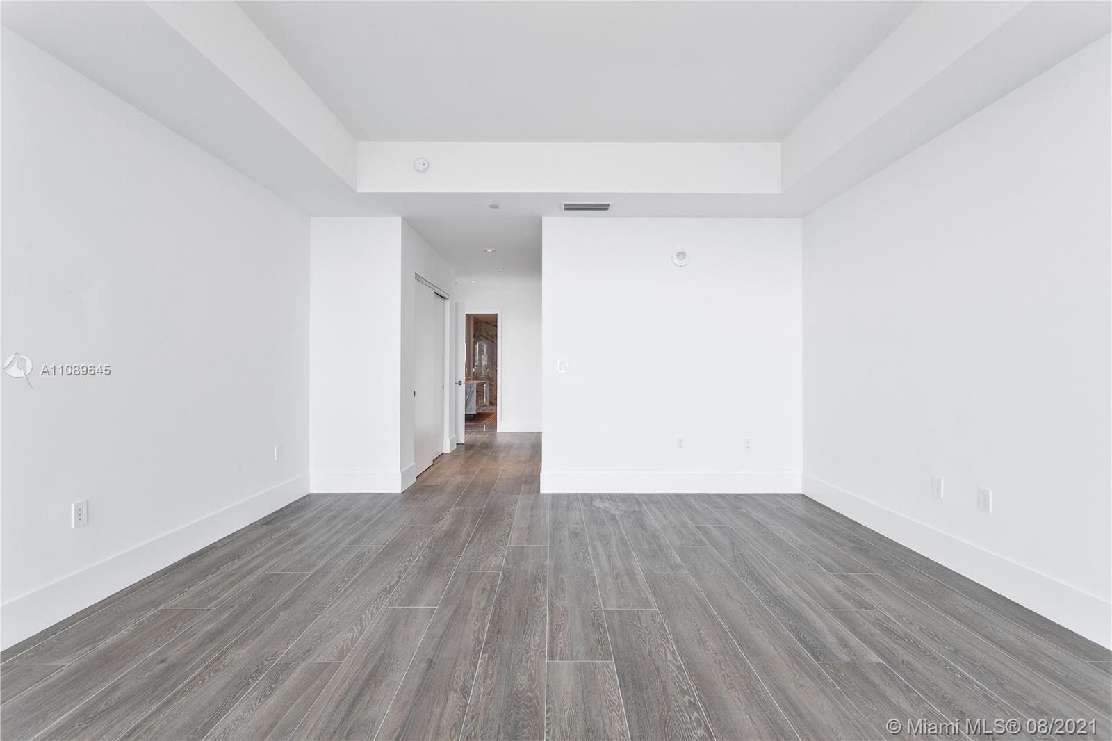 Elysee Condo - Residential