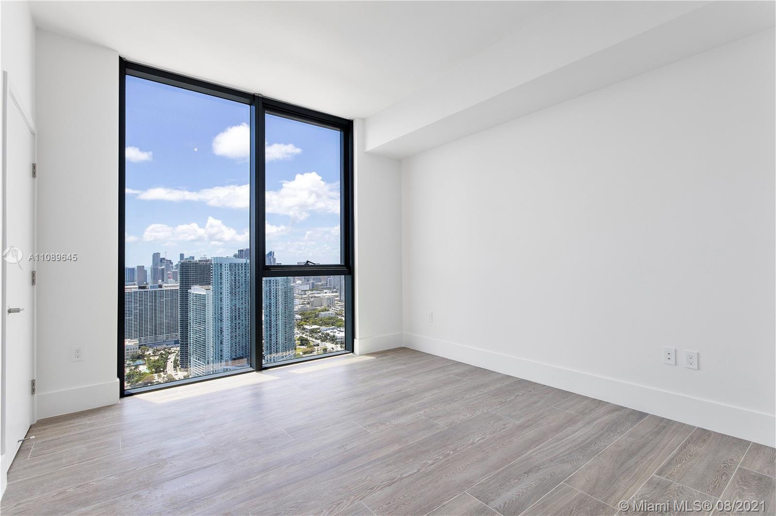 Elysee Condo - Residential