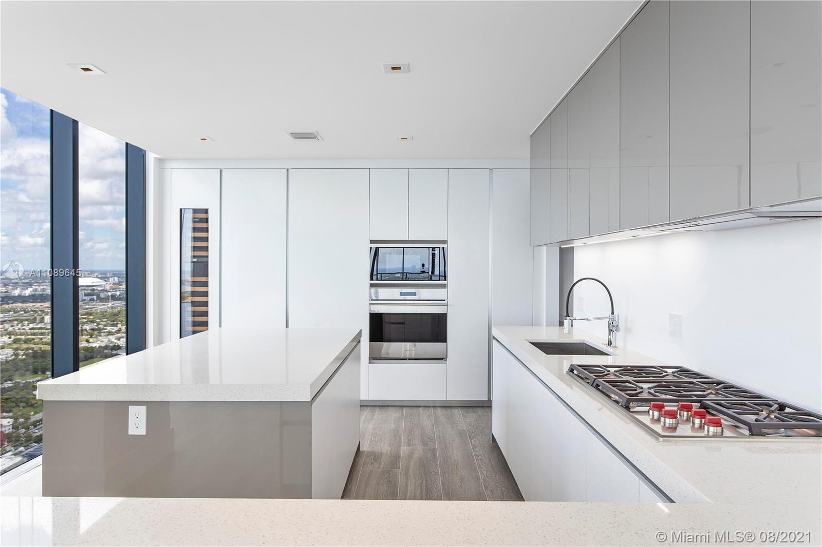Elysee Condo - Residential