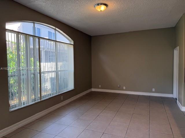 MAPLE RIDGE - Residential