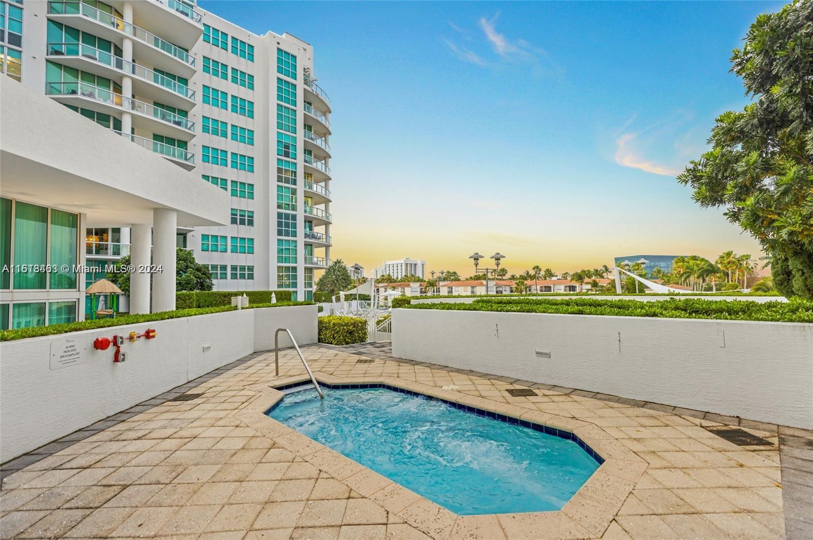 THE ATRIUM AT AVENTURA CO - Residential