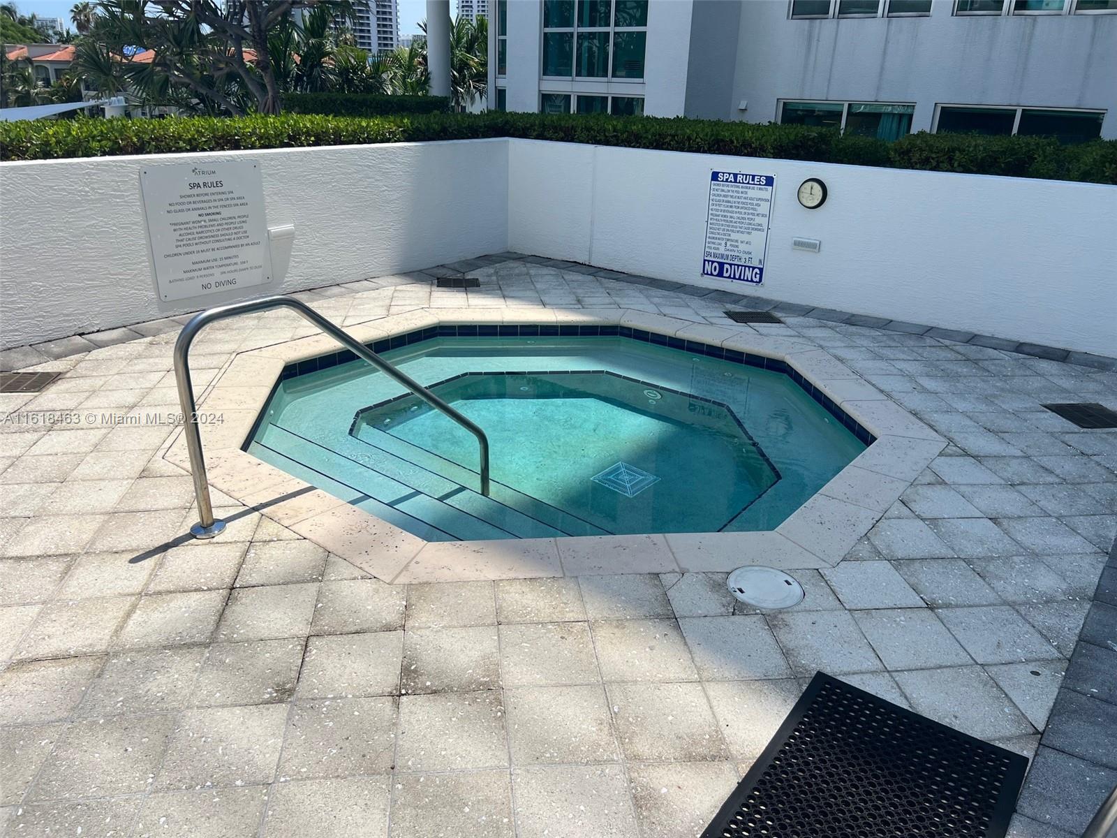THE ATRIUM AT AVENTURA CO - Residential