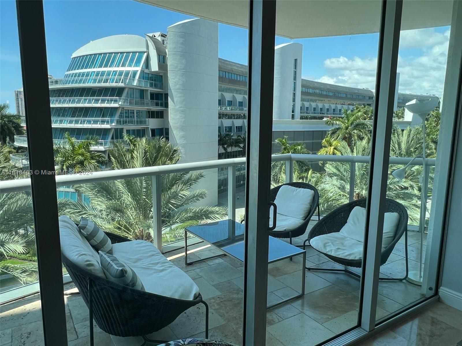 THE ATRIUM AT AVENTURA CO - Residential