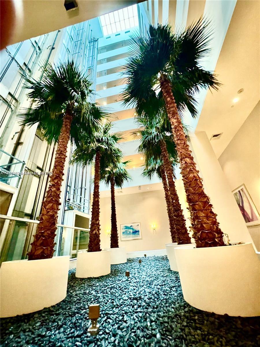 THE ATRIUM AT AVENTURA CO - Residential