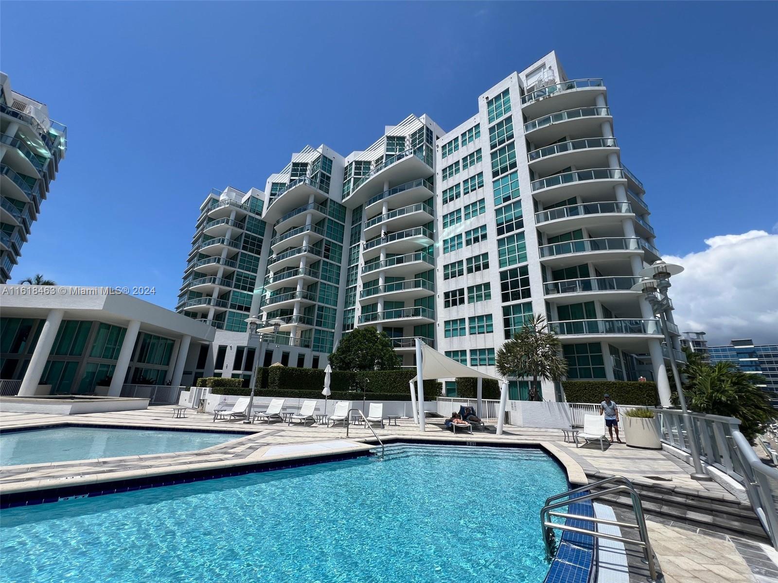 THE ATRIUM AT AVENTURA CO - Residential