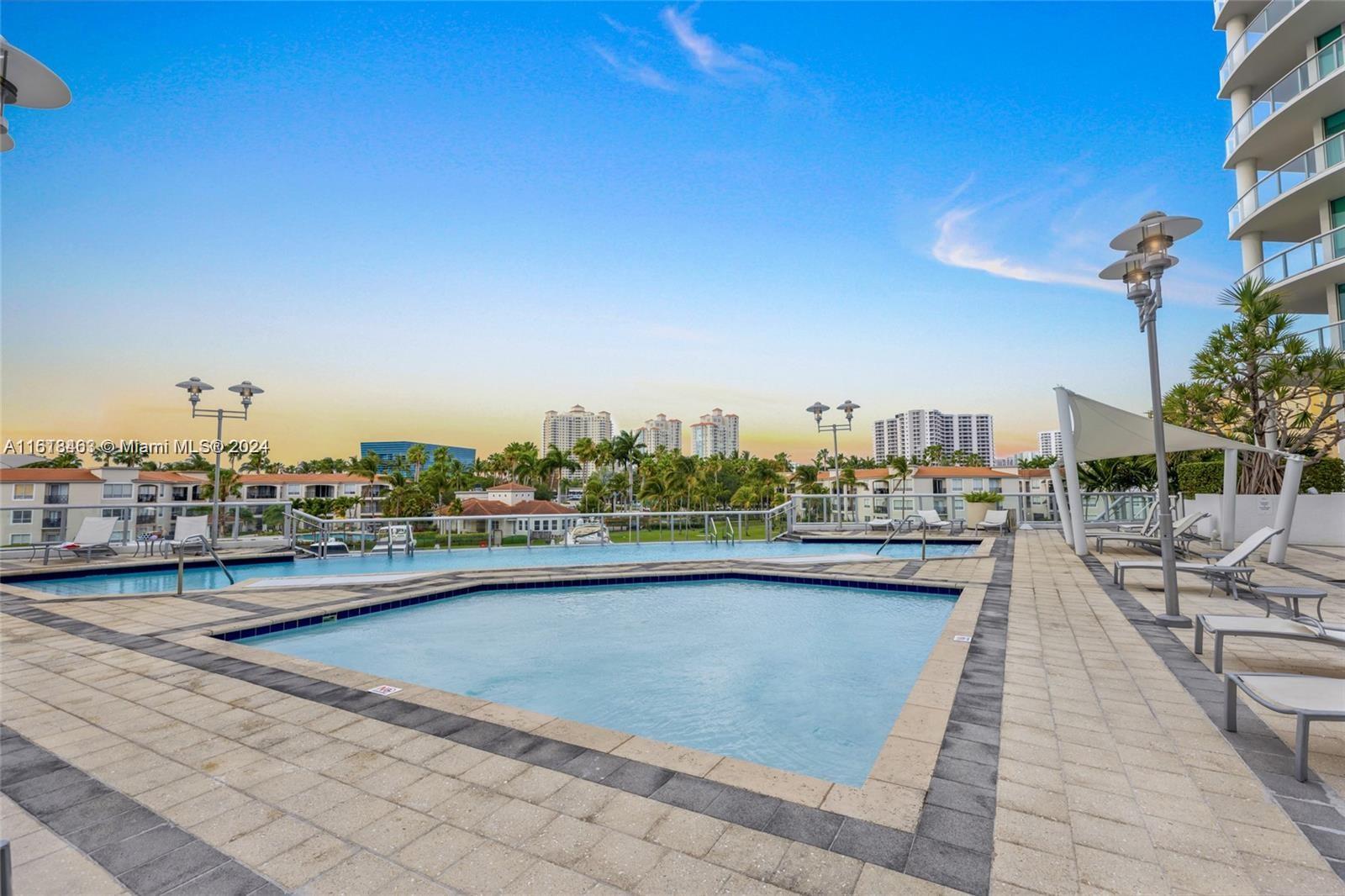 THE ATRIUM AT AVENTURA CO - Residential