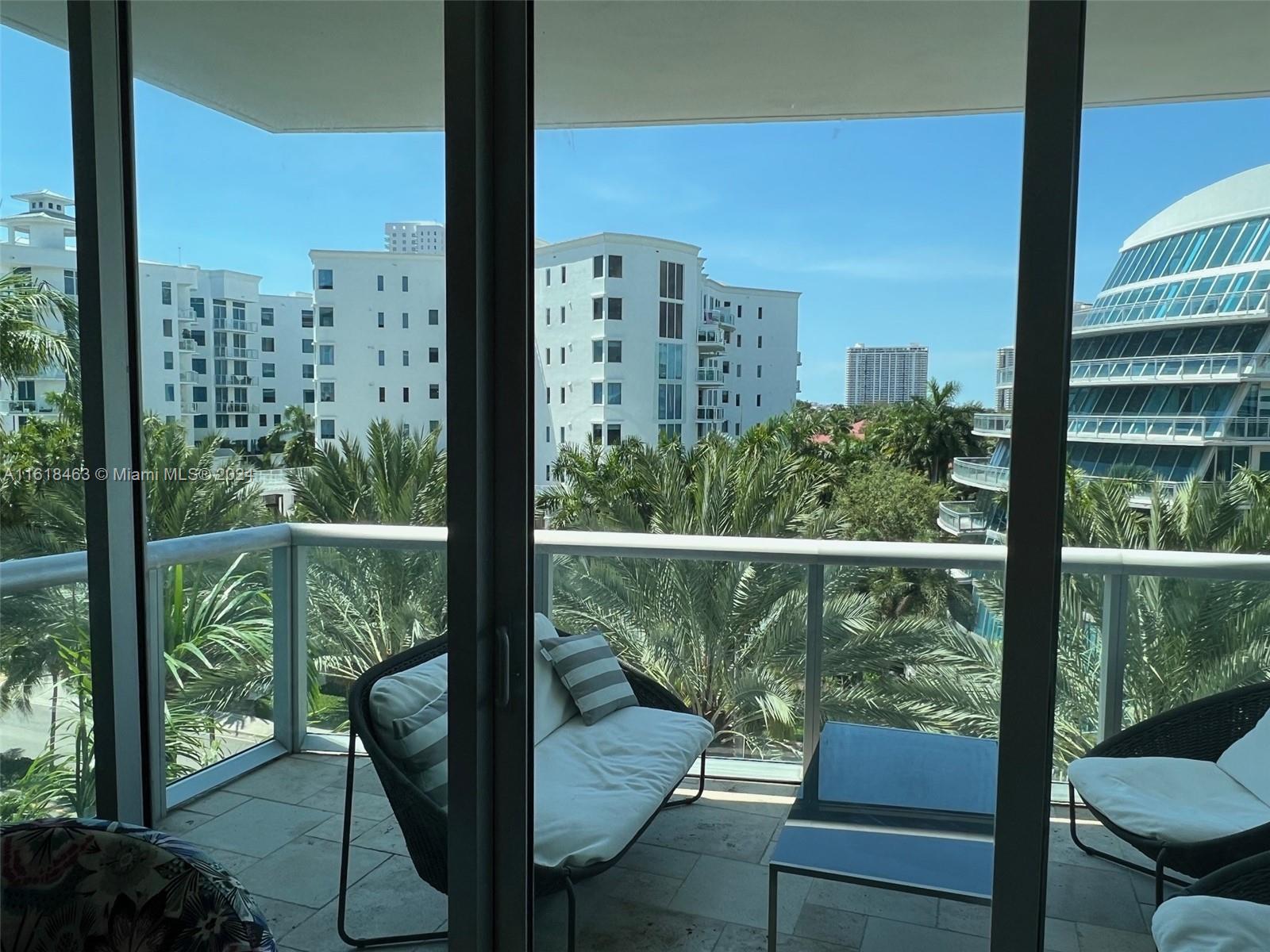 THE ATRIUM AT AVENTURA CO - Residential
