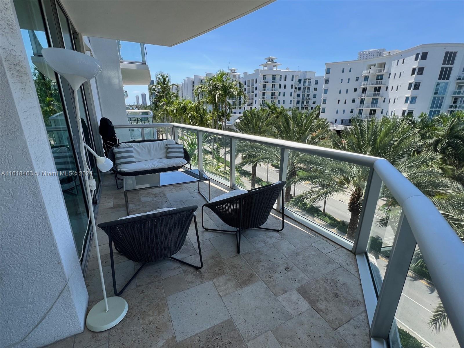 THE ATRIUM AT AVENTURA CO - Residential