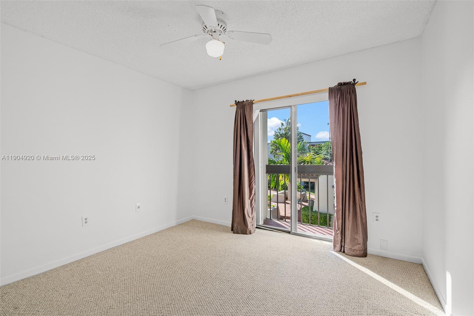 OASIS CONDO NO 3 - Residential Lease