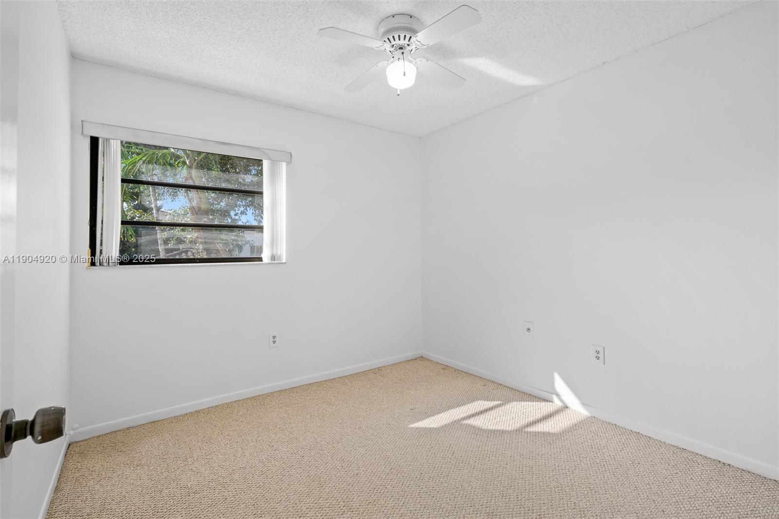 OASIS CONDO NO 3 - Residential Lease