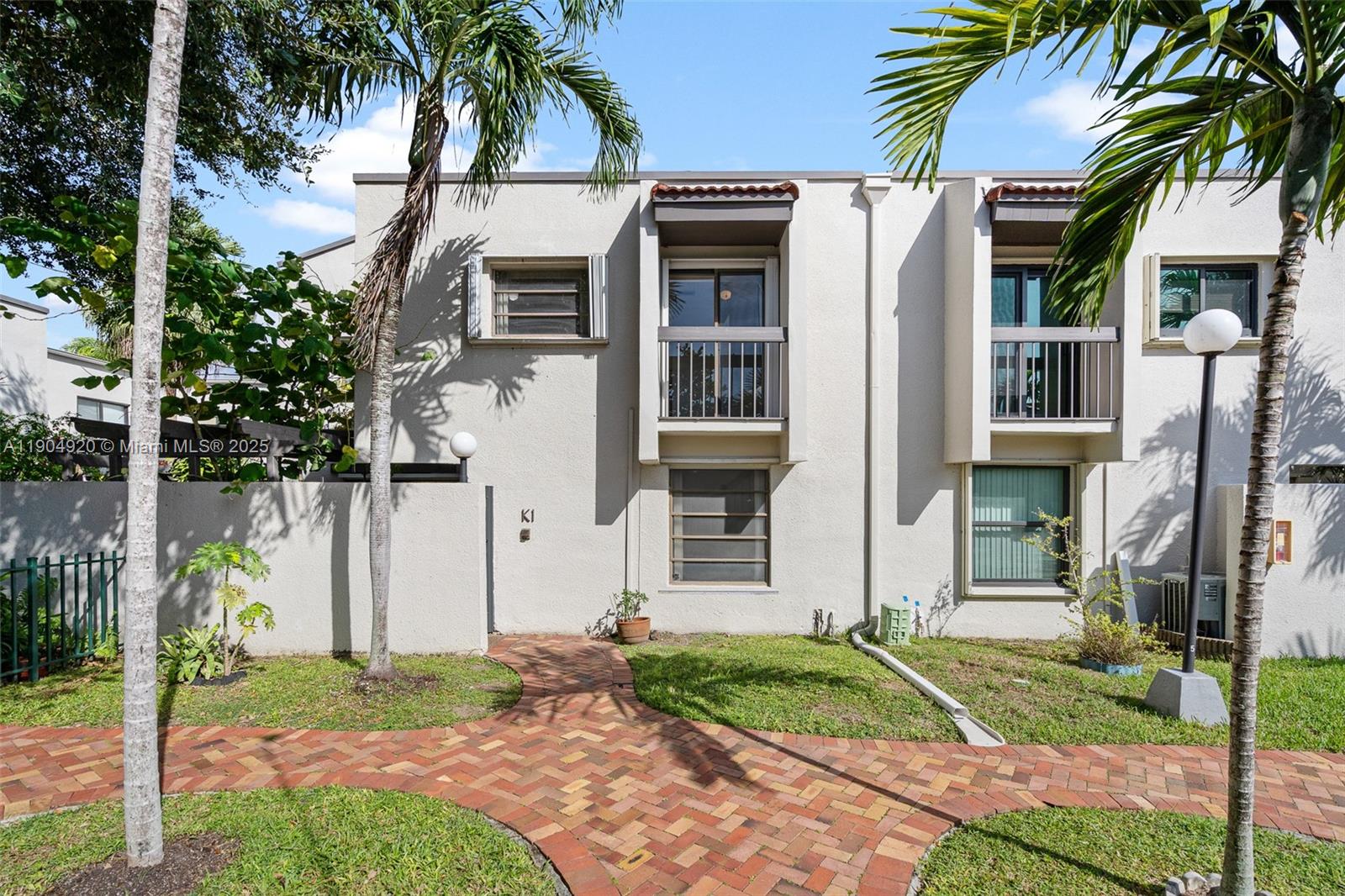 OASIS CONDO NO 3 - Residential Lease
