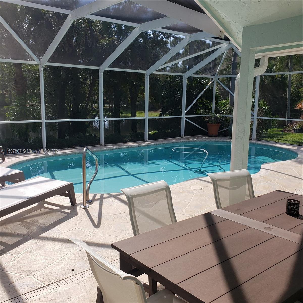 MARINER VILLAGE - Residential Lease