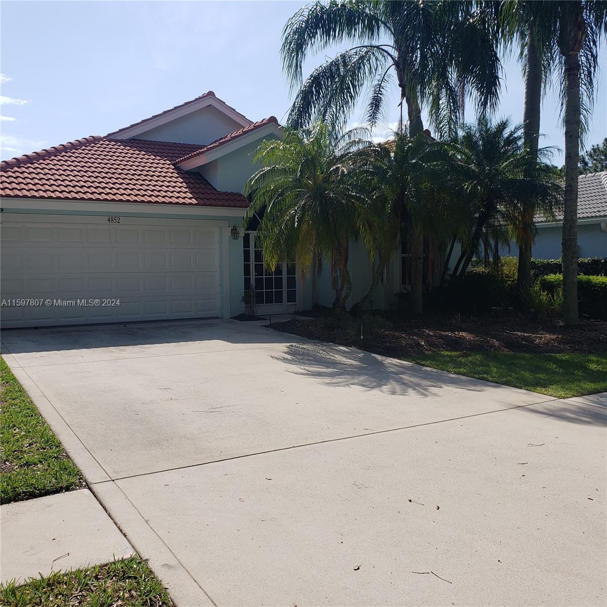 MARINER VILLAGE - Residential Lease